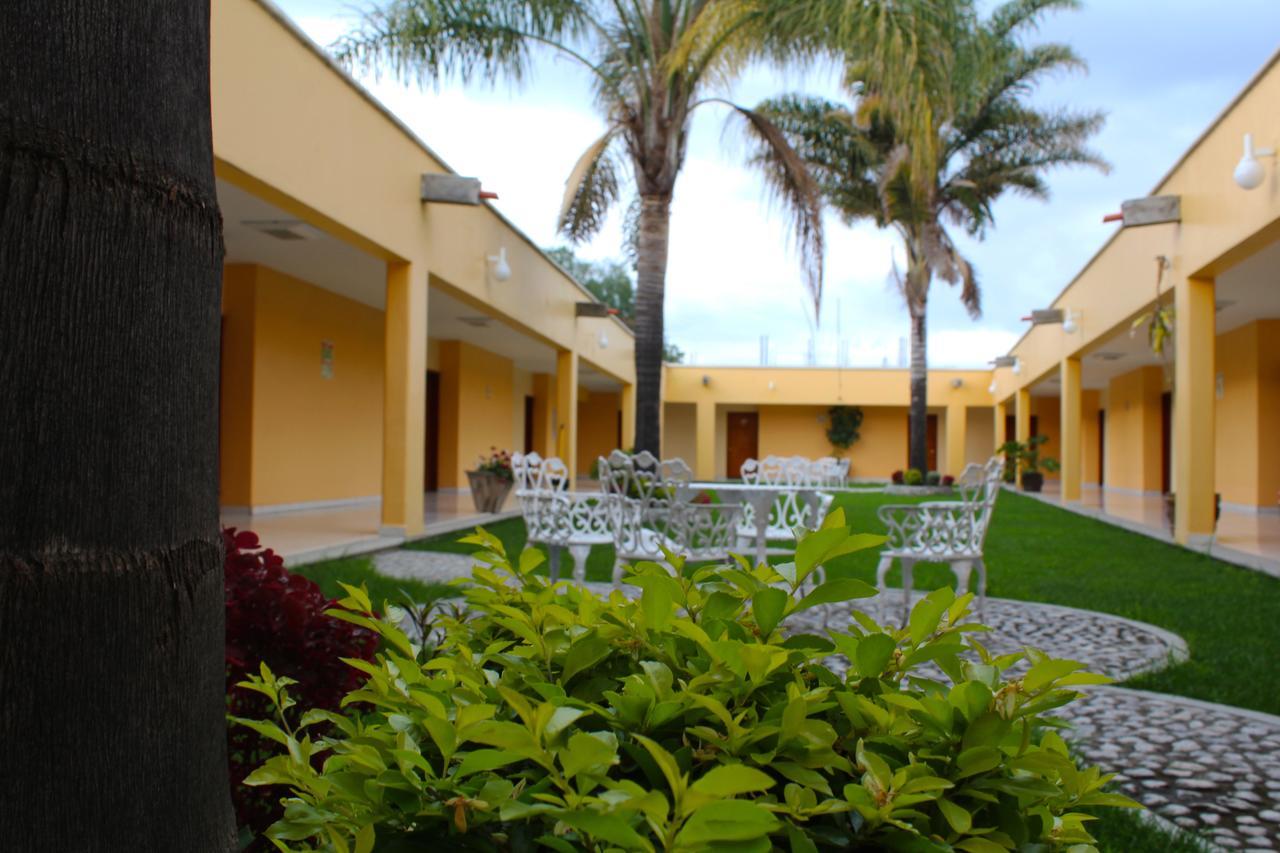 Hotel Real De Cortes Los Reyes  Exterior foto